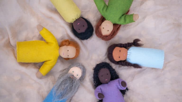 Standing Puppets